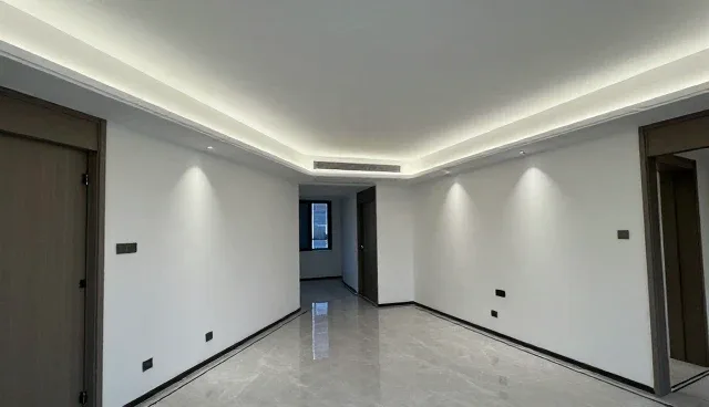 企业展示套餐使用与维护的选型建议